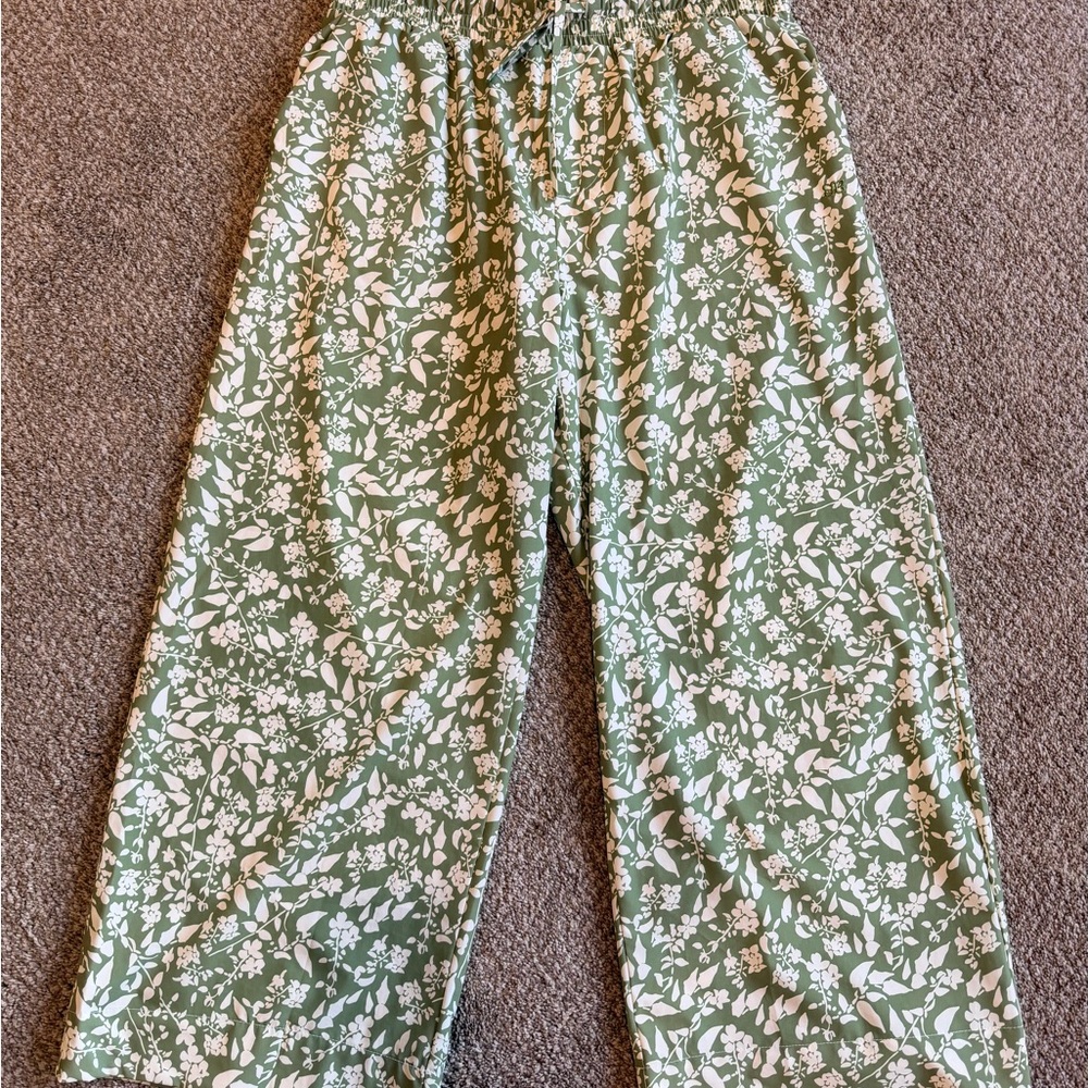 Albion Green and White Floral Shorts